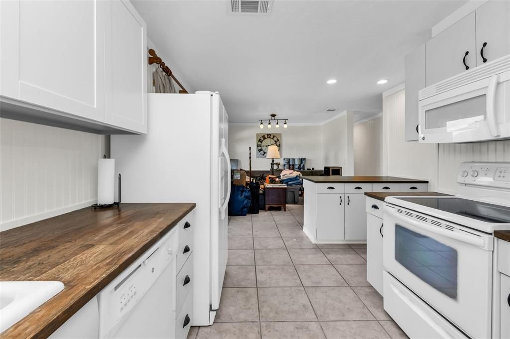 En Venta: $323,550 (3 camas, 2 baños, 1438 Pies cuadrados)