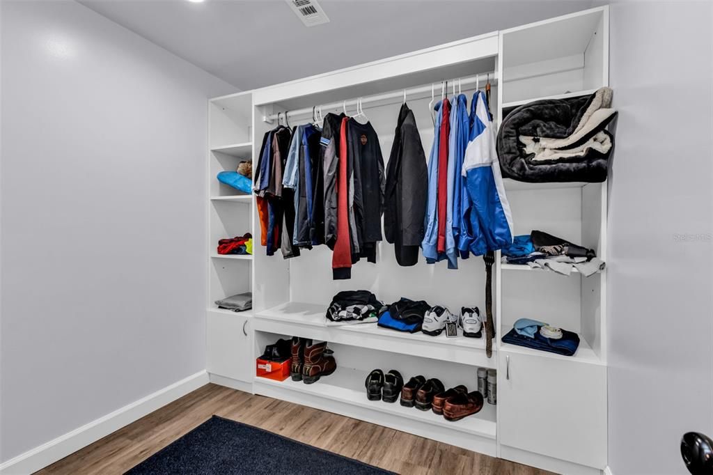 En Venta: $323,550 (3 camas, 2 baños, 1438 Pies cuadrados)