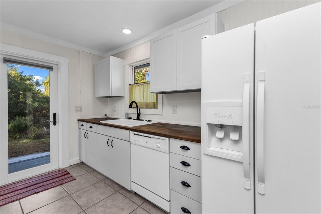 En Venta: $323,550 (3 camas, 2 baños, 1438 Pies cuadrados)