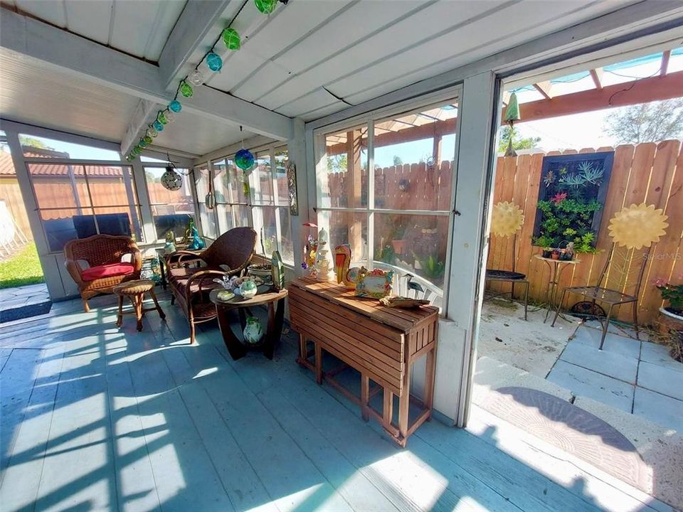 En Venta: $425,000 (3 camas, 3 baños, 1722 Pies cuadrados)