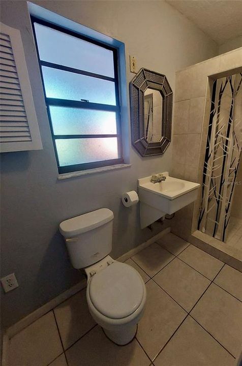 En Venta: $425,000 (3 camas, 3 baños, 1722 Pies cuadrados)