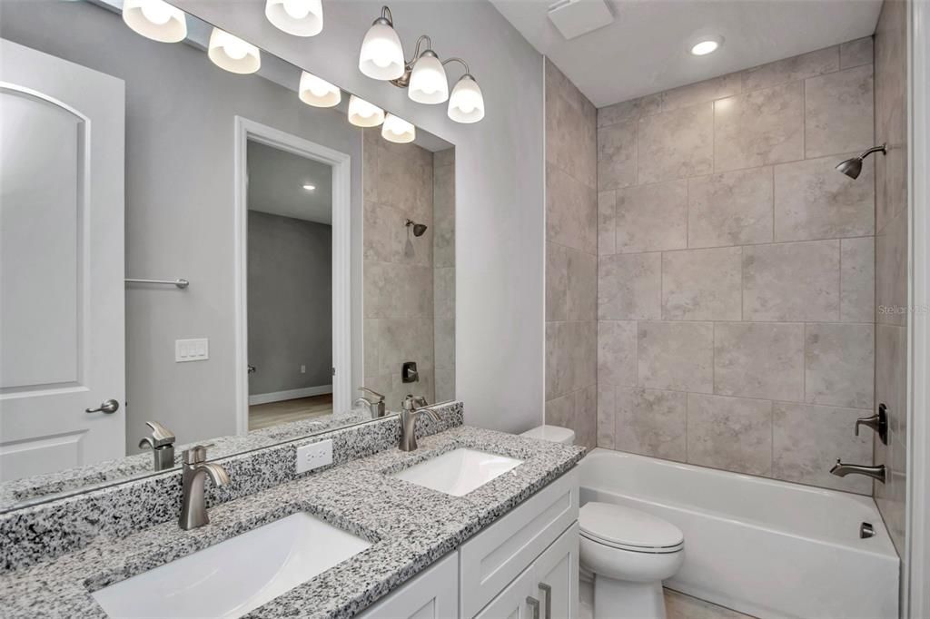 For Sale: $519,000 (4 beds, 3 baths, 2478 Square Feet)