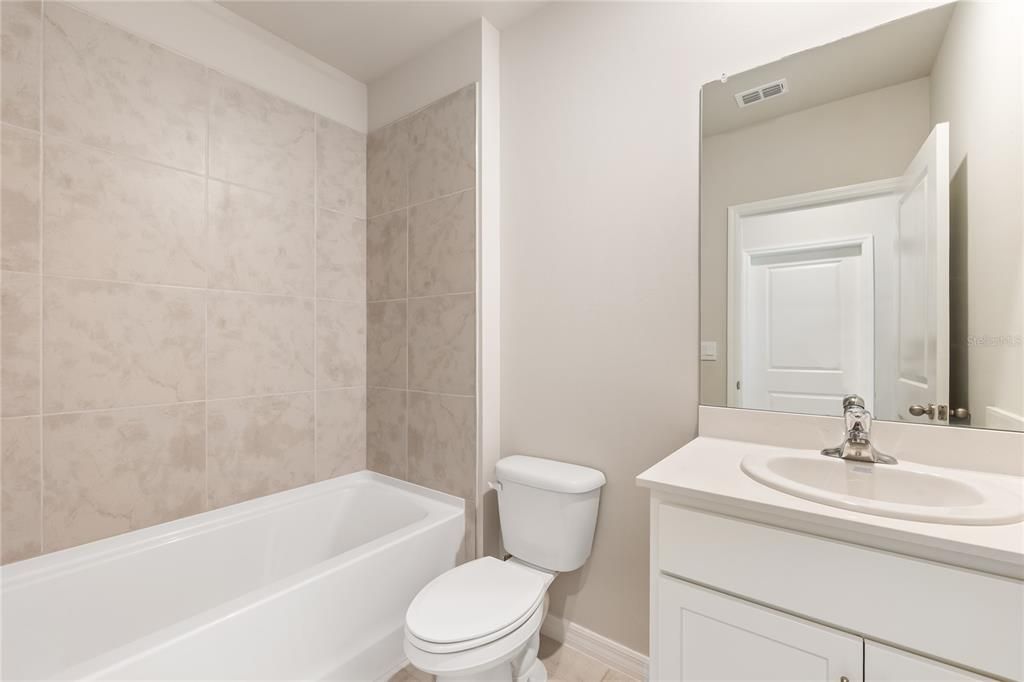 For Sale: $259,999 (2 beds, 2 baths, 1503 Square Feet)