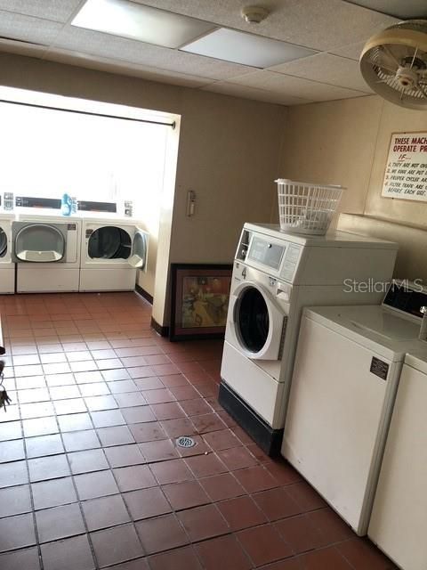 待售: $79,900 (1 贝兹, 1 浴室, 523 平方英尺)