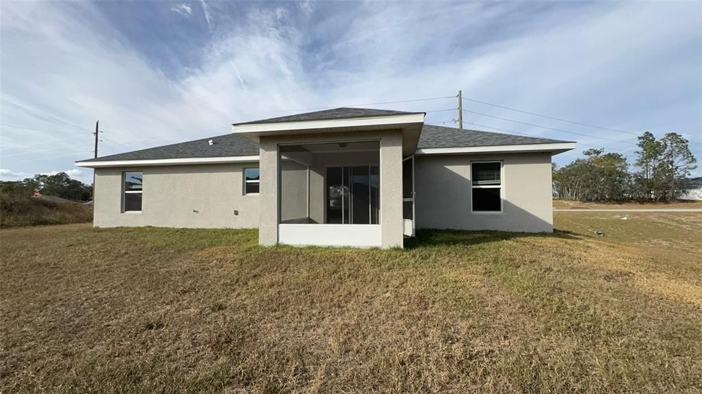 For Rent: $1,650 (3 beds, 2 baths, 1293 Square Feet)