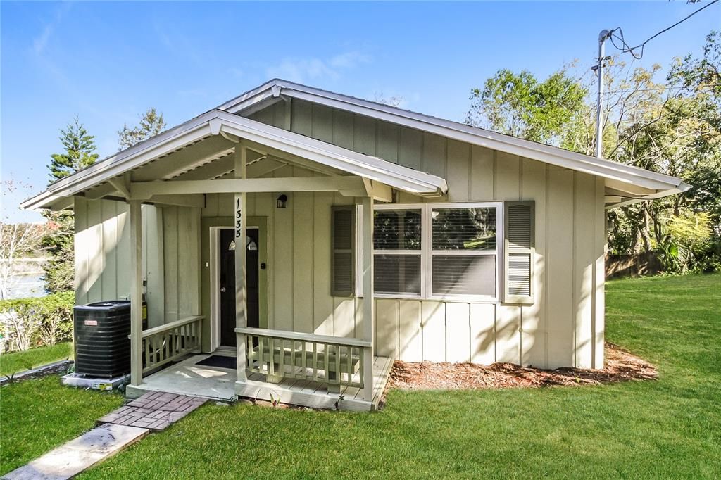 出租: $2,500 (3 贝兹, 2 浴室, 1227 平方英尺)