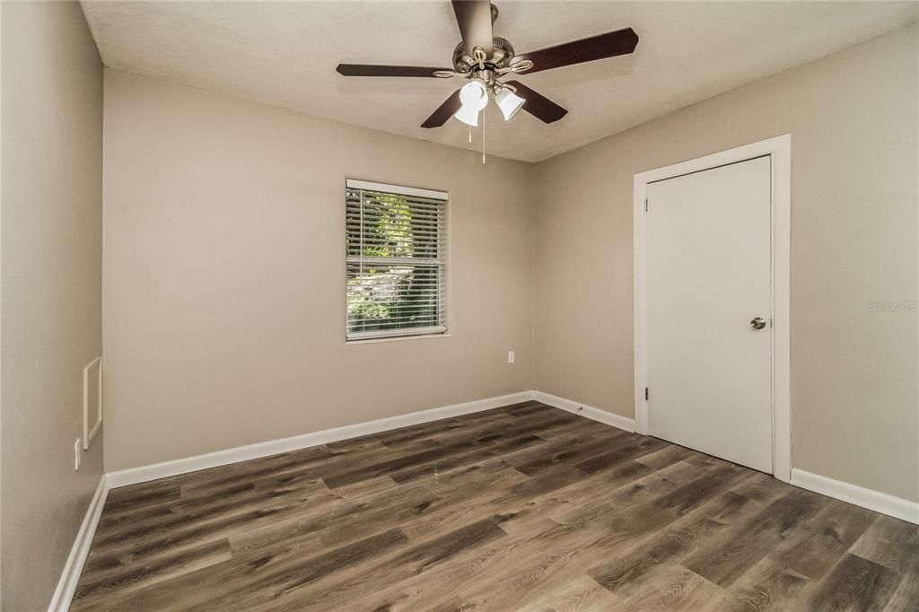 出租: $2,500 (3 贝兹, 2 浴室, 1227 平方英尺)