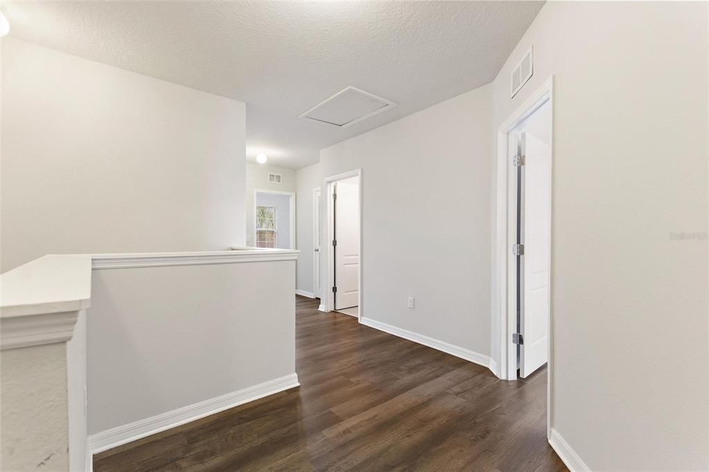 For Sale: $290,000 (3 beds, 2 baths, 1724 Square Feet)