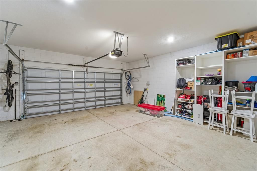 待售: $490,000 (4 贝兹, 2 浴室, 2197 平方英尺)