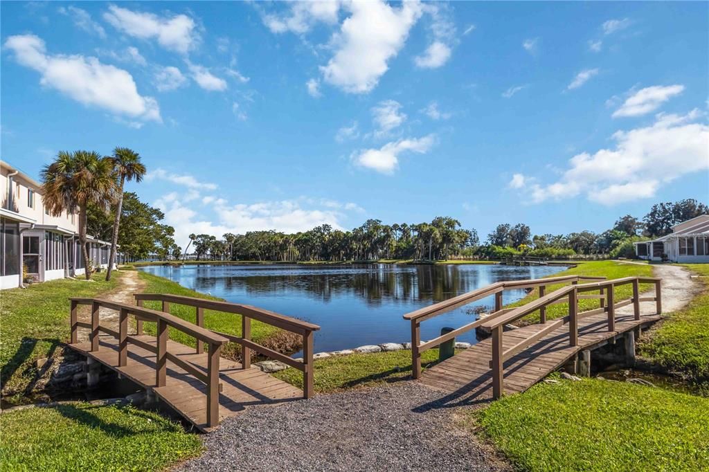 For Sale: $255,000 (2 beds, 2 baths, 1190 Square Feet)