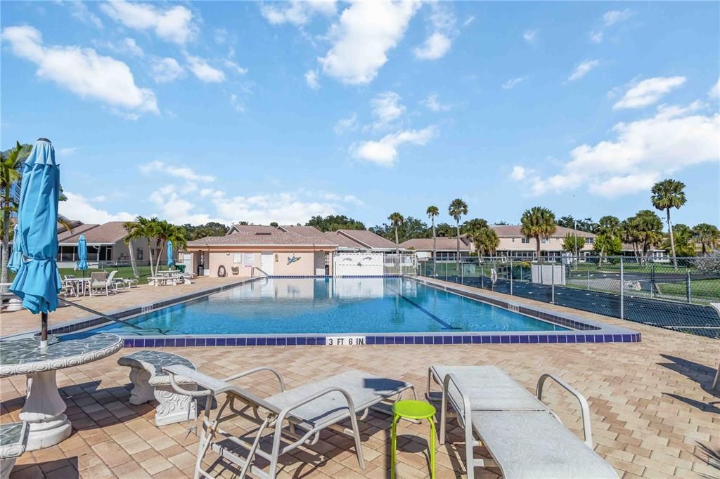 For Sale: $255,000 (2 beds, 2 baths, 1190 Square Feet)