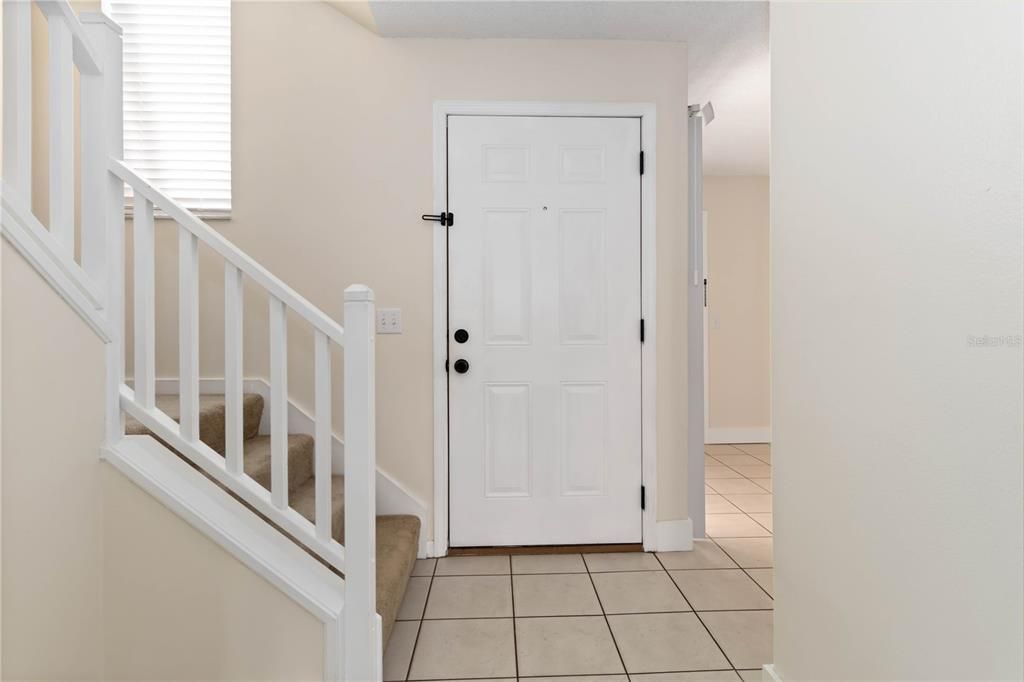 For Sale: $255,000 (2 beds, 2 baths, 1190 Square Feet)