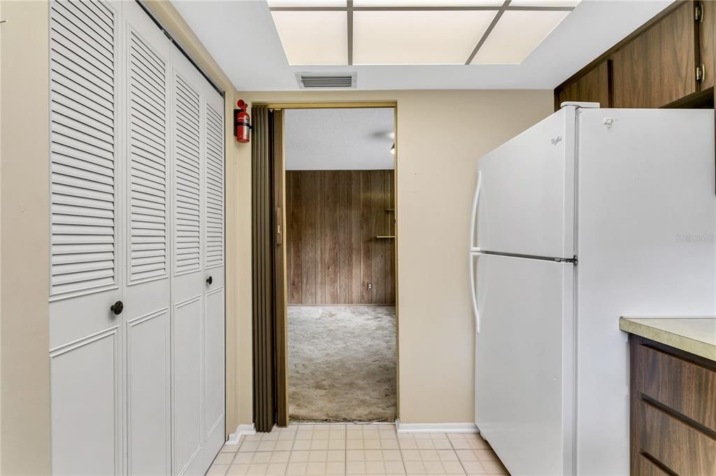 For Sale: $350,000 (4 beds, 2 baths, 1745 Square Feet)