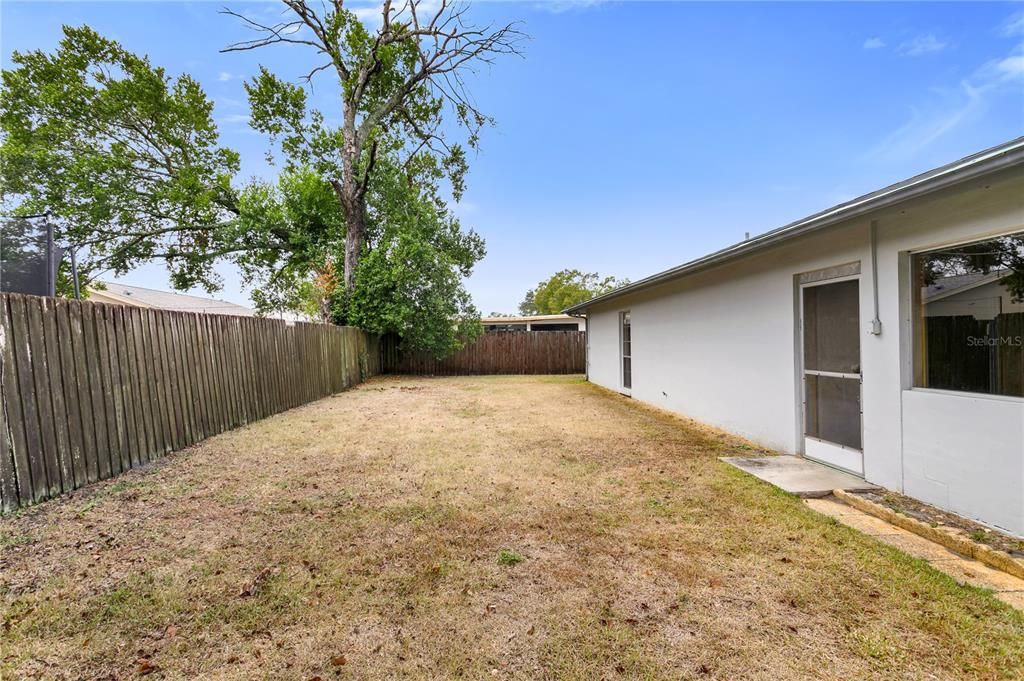 For Sale: $350,000 (4 beds, 2 baths, 1745 Square Feet)