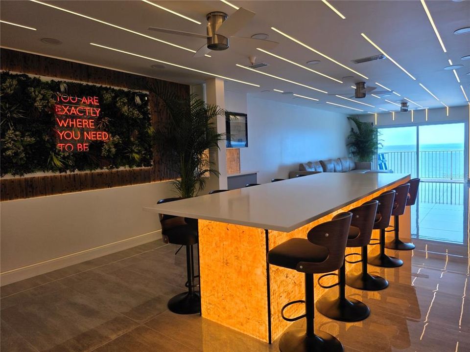 En Venta: $1,195,000 (2 camas, 2 baños, 1200 Pies cuadrados)