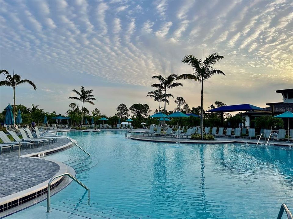 В аренду: $5,750 (2 спален, 2 ванн, 1149 Квадратных фут)