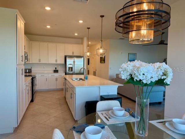 В аренду: $5,750 (2 спален, 2 ванн, 1149 Квадратных фут)