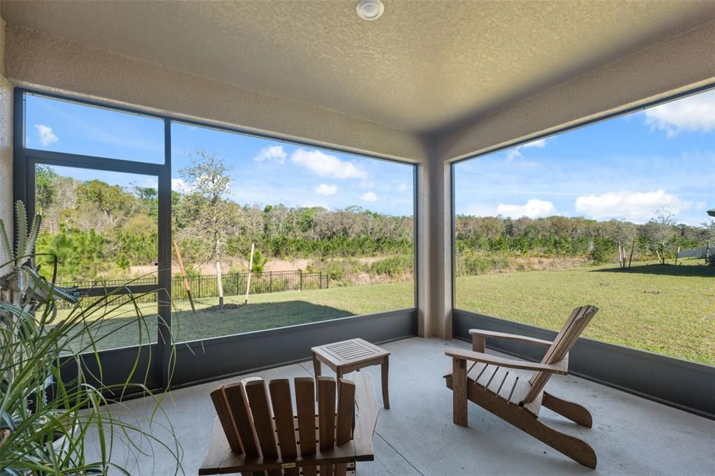 For Rent: $3,550 (3 beds, 2 baths, 2114 Square Feet)