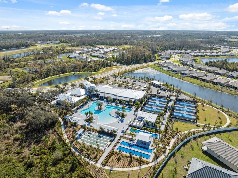 For Rent: $3,550 (3 beds, 2 baths, 2114 Square Feet)