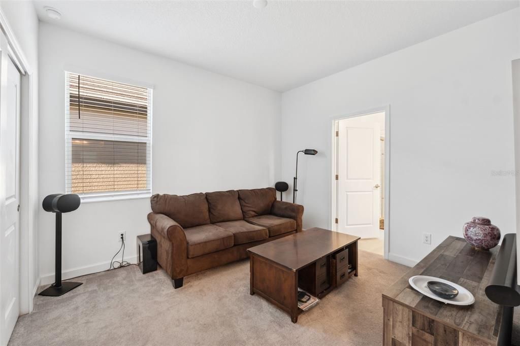 For Rent: $3,550 (3 beds, 2 baths, 2114 Square Feet)