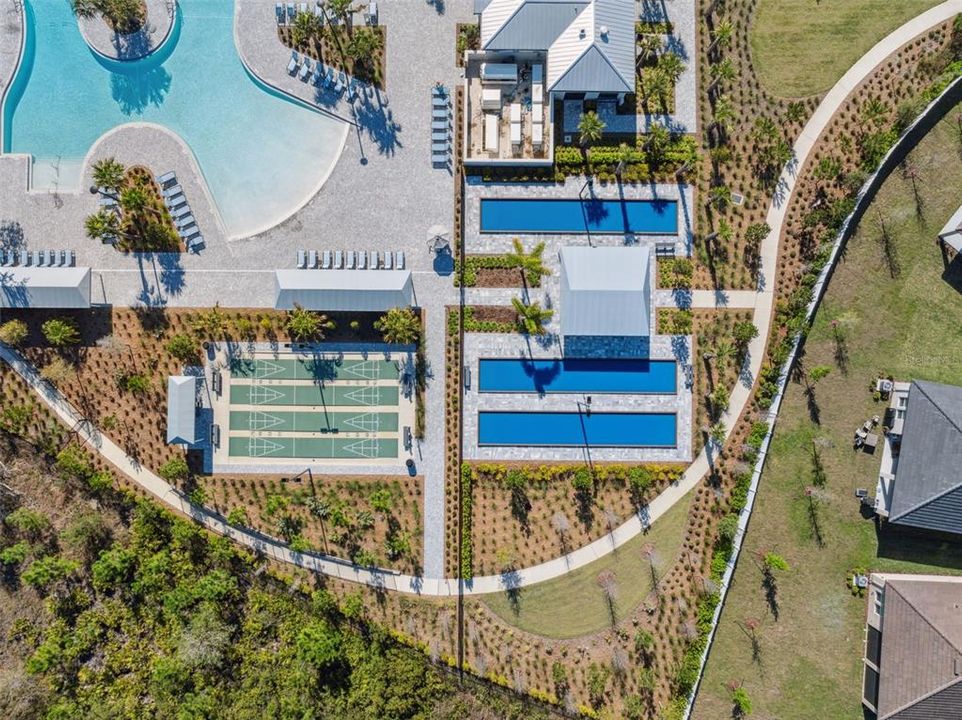 For Rent: $3,550 (3 beds, 2 baths, 2114 Square Feet)