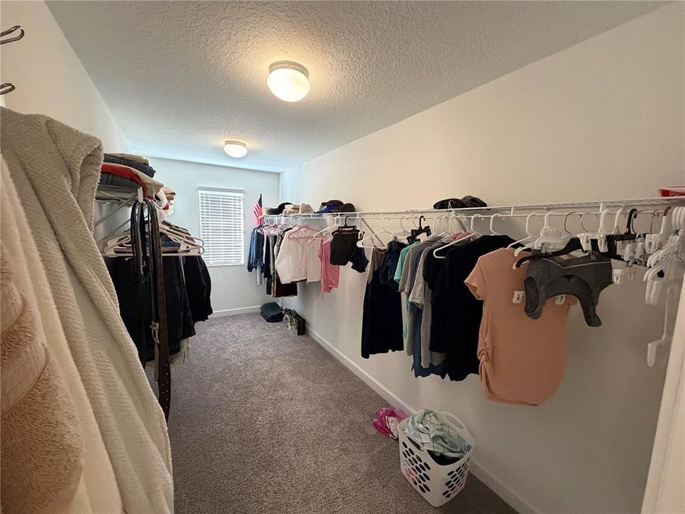 For Sale: $550,000 (4 beds, 2 baths, 2346 Square Feet)