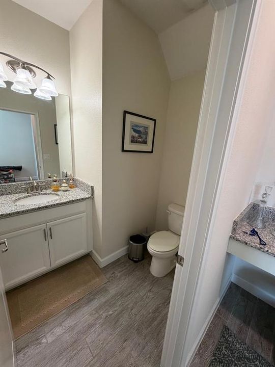 For Sale: $550,000 (4 beds, 2 baths, 2346 Square Feet)