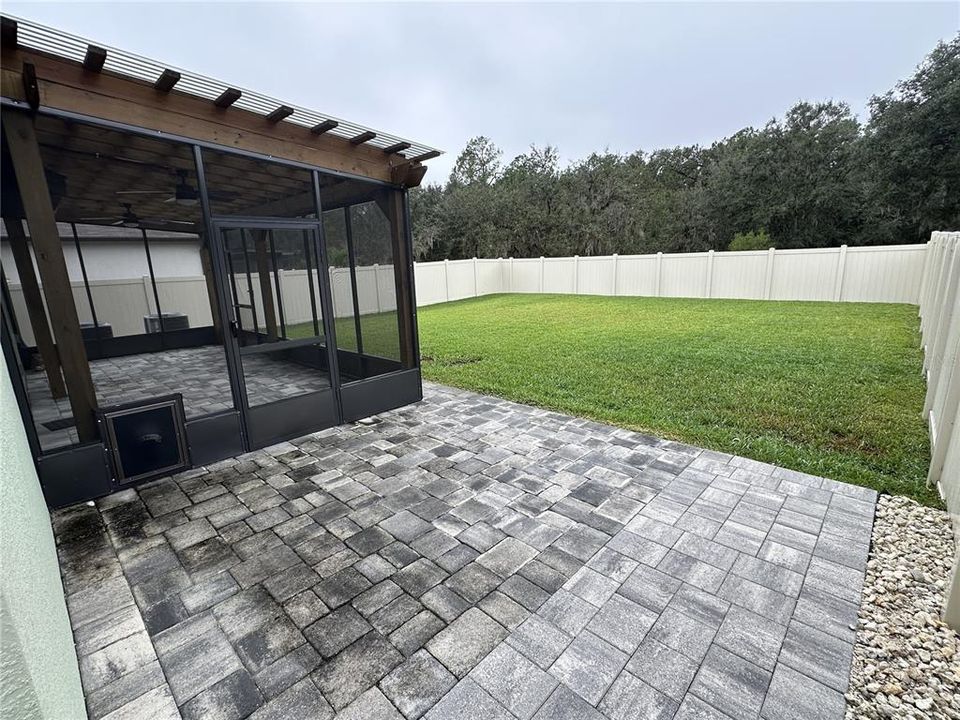 出租: $2,700 (3 贝兹, 2 浴室, 2633 平方英尺)