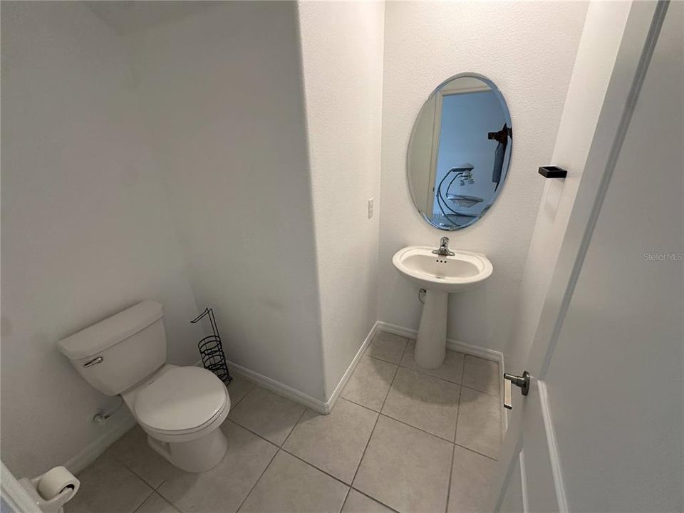 出租: $2,700 (3 贝兹, 2 浴室, 2633 平方英尺)