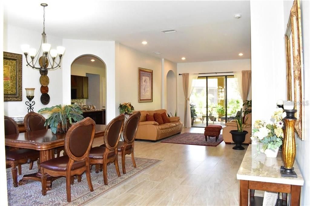 For Sale: $748,000 (5 beds, 3 baths, 3408 Square Feet)