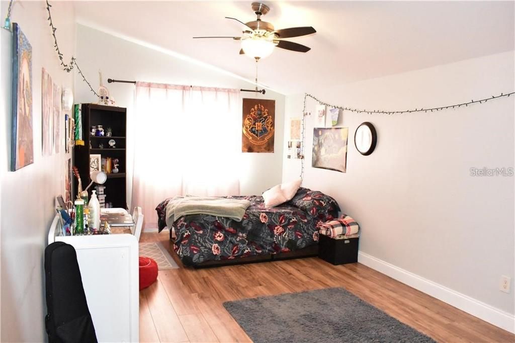 For Sale: $748,000 (5 beds, 3 baths, 3408 Square Feet)