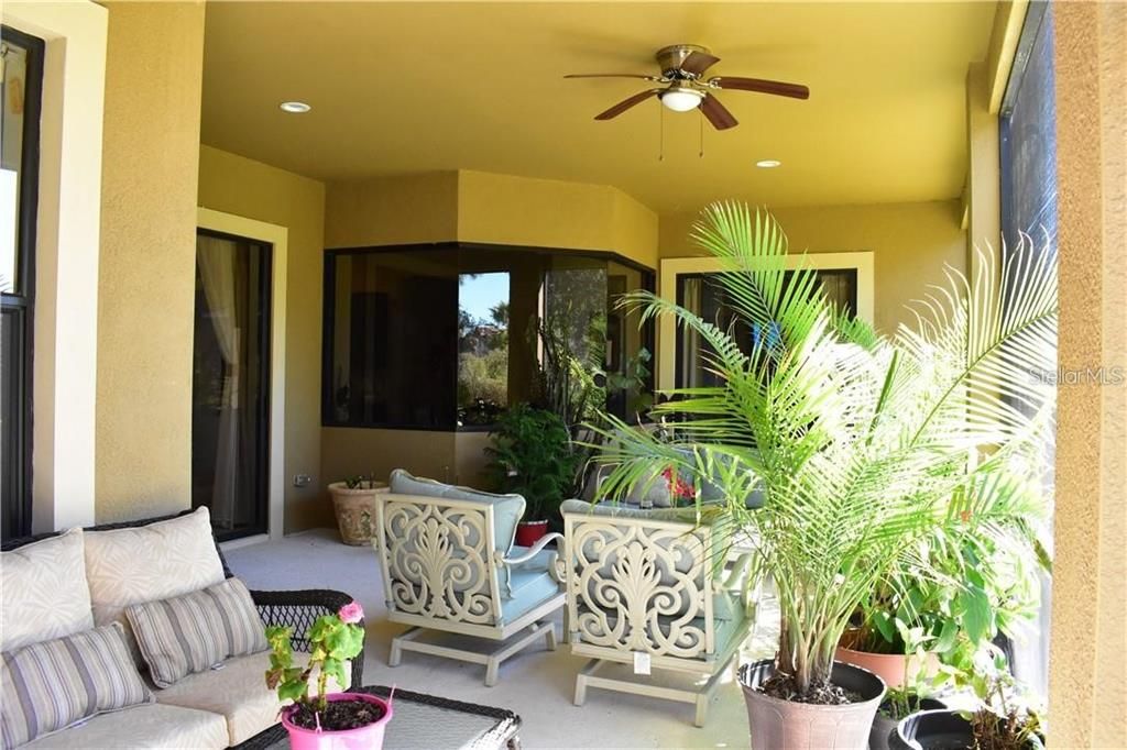 For Sale: $748,000 (5 beds, 3 baths, 3408 Square Feet)