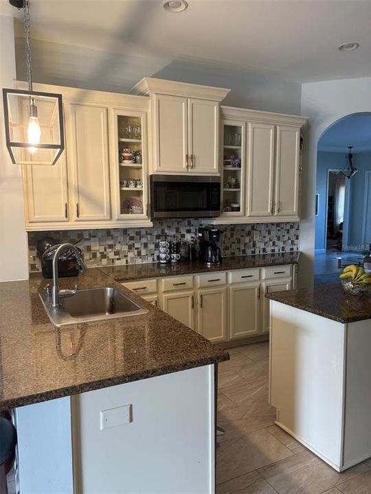 For Sale: $748,000 (5 beds, 3 baths, 3408 Square Feet)