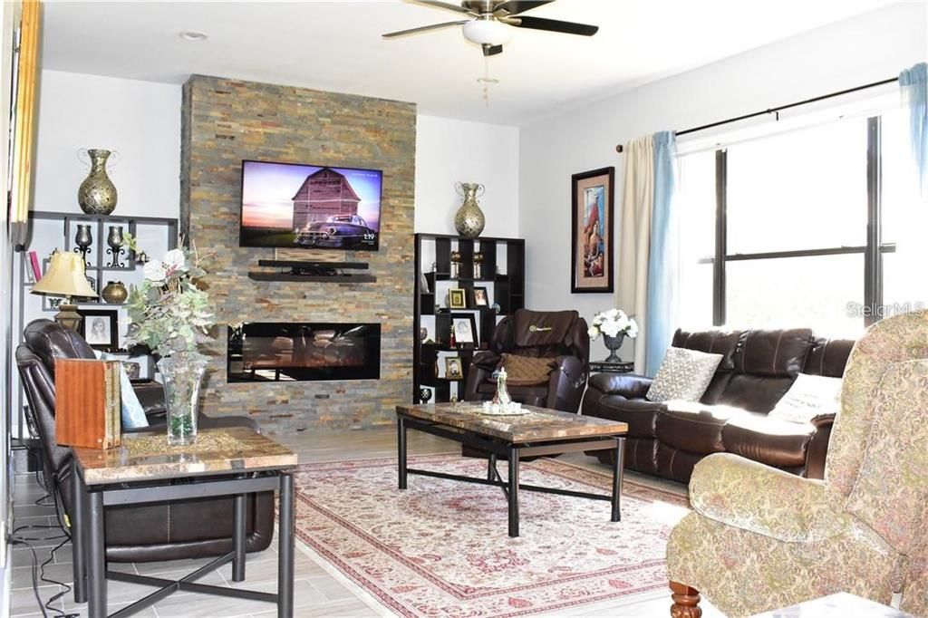 For Sale: $748,000 (5 beds, 3 baths, 3408 Square Feet)