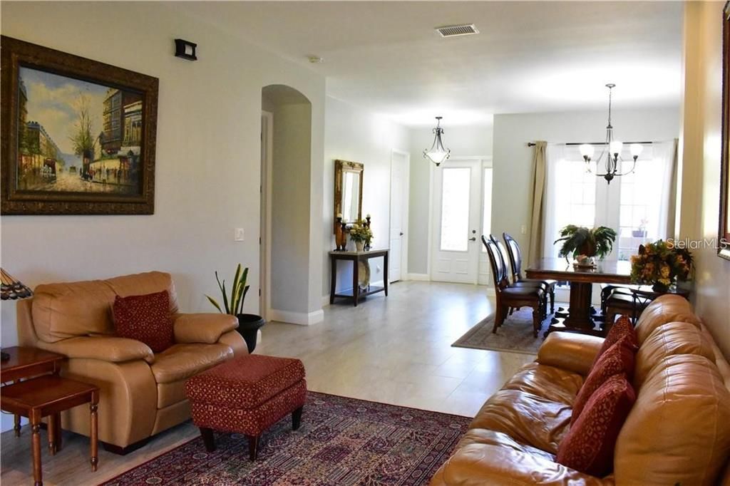 For Sale: $748,000 (5 beds, 3 baths, 3408 Square Feet)