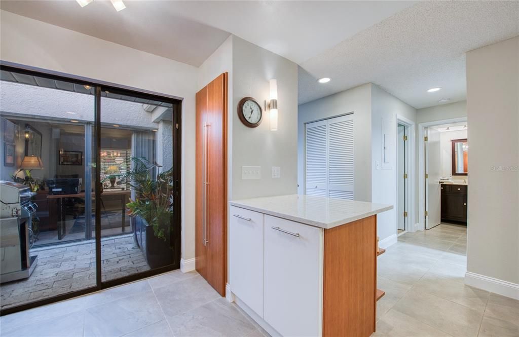 待售: $630,000 (2 贝兹, 2 浴室, 1470 平方英尺)