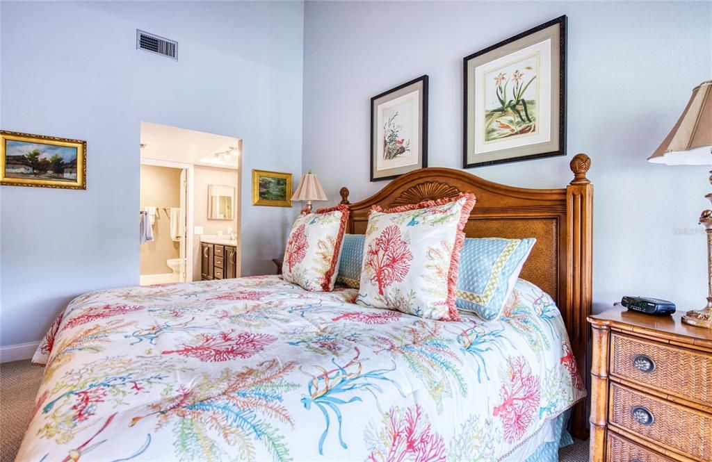 待售: $630,000 (2 贝兹, 2 浴室, 1470 平方英尺)