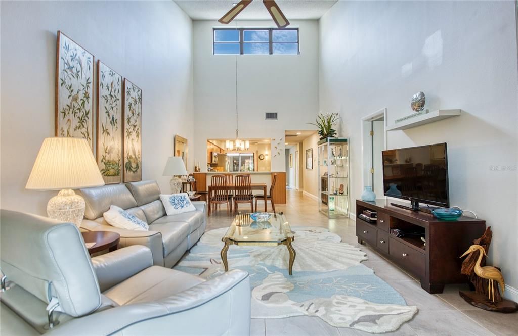 待售: $630,000 (2 贝兹, 2 浴室, 1470 平方英尺)