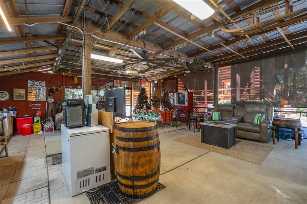 На продажу: $799,000 (2 спален, 2 ванн, 2130 Квадратных фут)