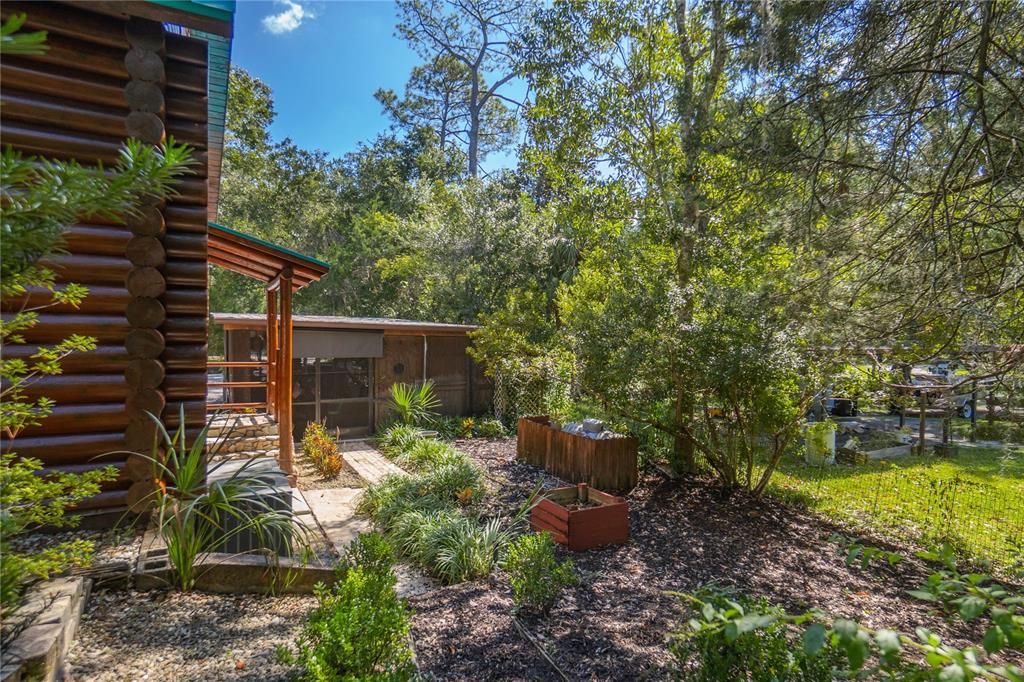 На продажу: $799,000 (2 спален, 2 ванн, 2130 Квадратных фут)