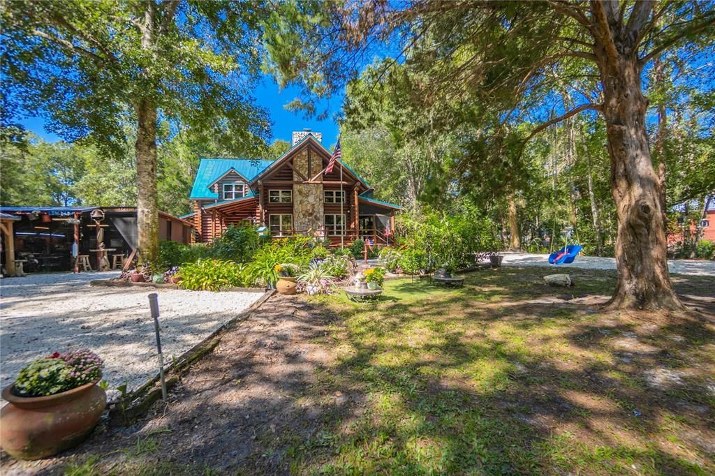 На продажу: $799,000 (2 спален, 2 ванн, 2130 Квадратных фут)