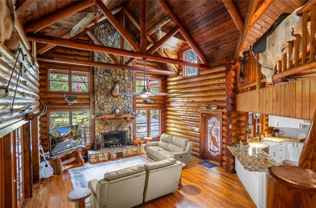 На продажу: $799,000 (2 спален, 2 ванн, 2130 Квадратных фут)