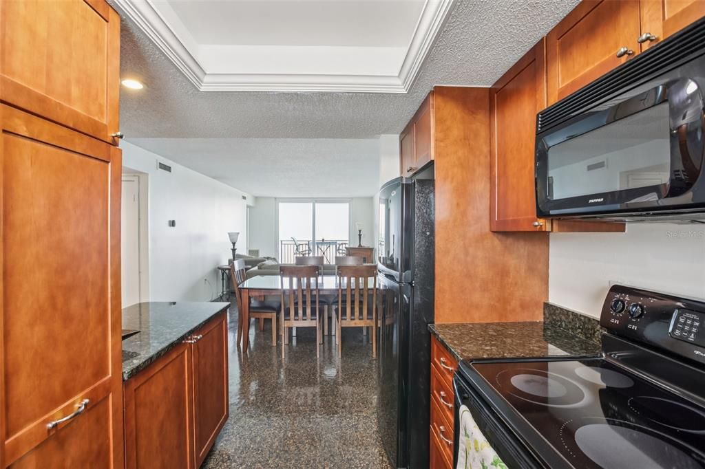 En Venta: $375,000 (2 camas, 2 baños, 975 Pies cuadrados)