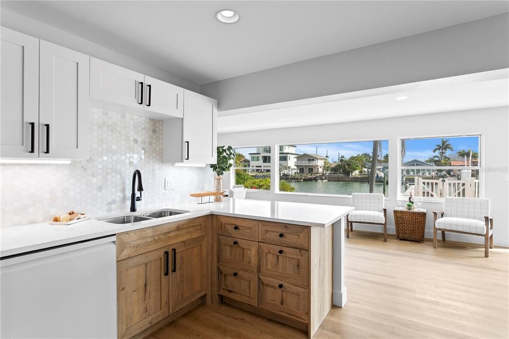 На продажу: $1,875,000 (4 спален, 3 ванн, 2571 Квадратных фут)