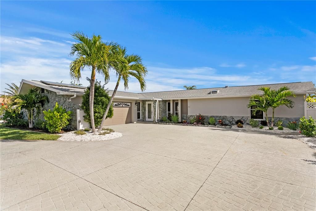 На продажу: $1,875,000 (4 спален, 3 ванн, 2571 Квадратных фут)