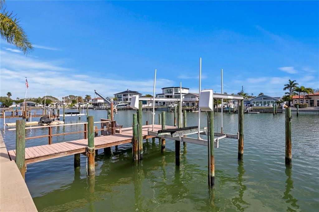 На продажу: $1,875,000 (4 спален, 3 ванн, 2571 Квадратных фут)