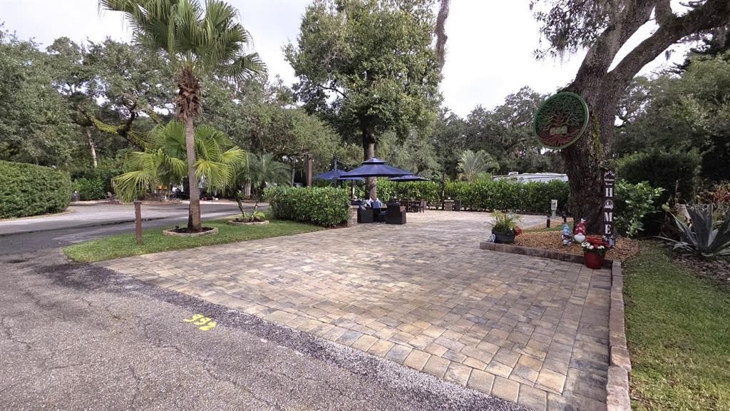 待售: $279,000 (0.08 acres)