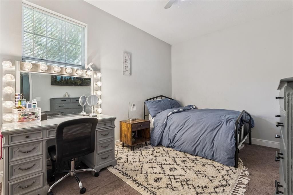 На продажу: $725,000 (4 спален, 2 ванн, 2550 Квадратных фут)