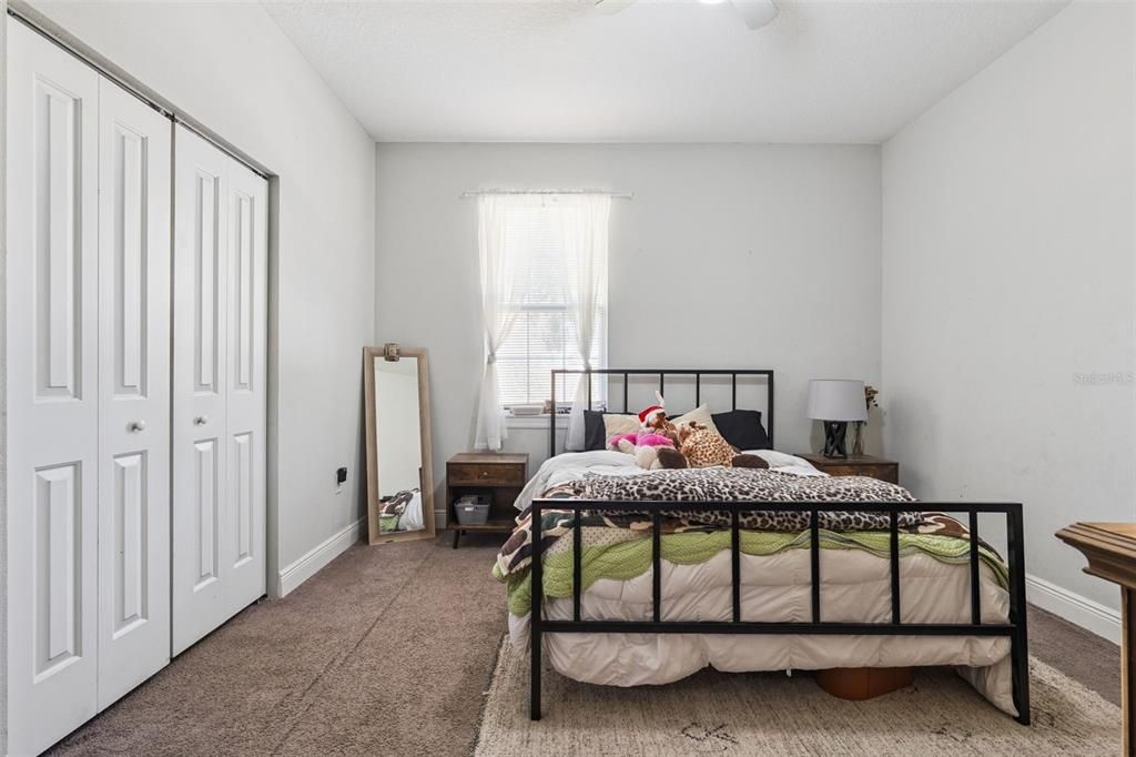 На продажу: $725,000 (4 спален, 2 ванн, 2550 Квадратных фут)