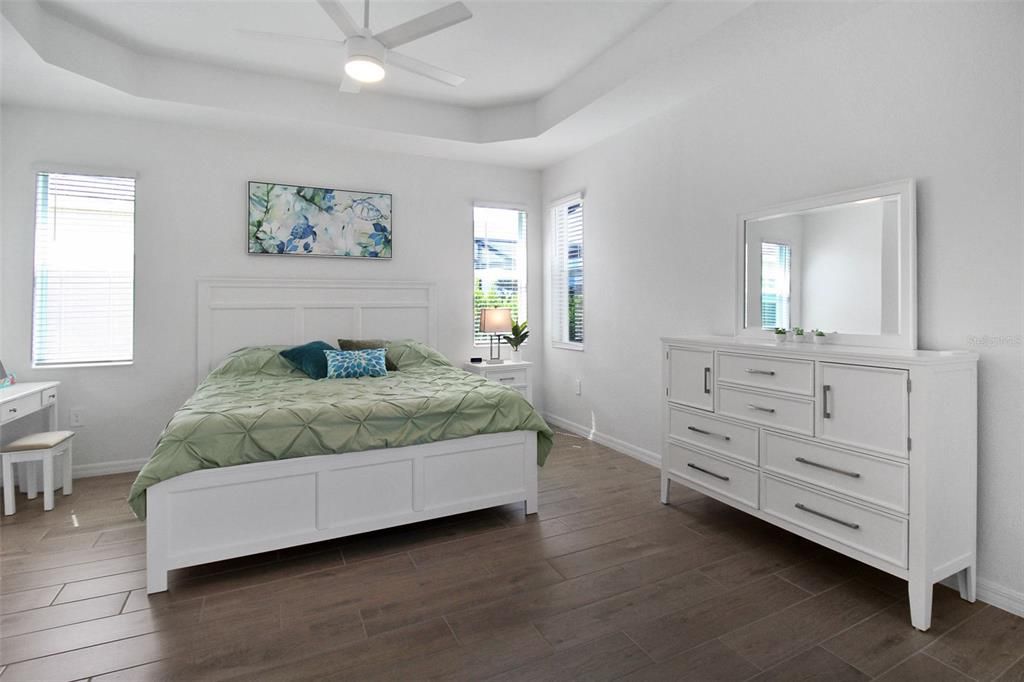 En Renta: $5,000 (4 camas, 2 baños, 2242 Pies cuadrados)